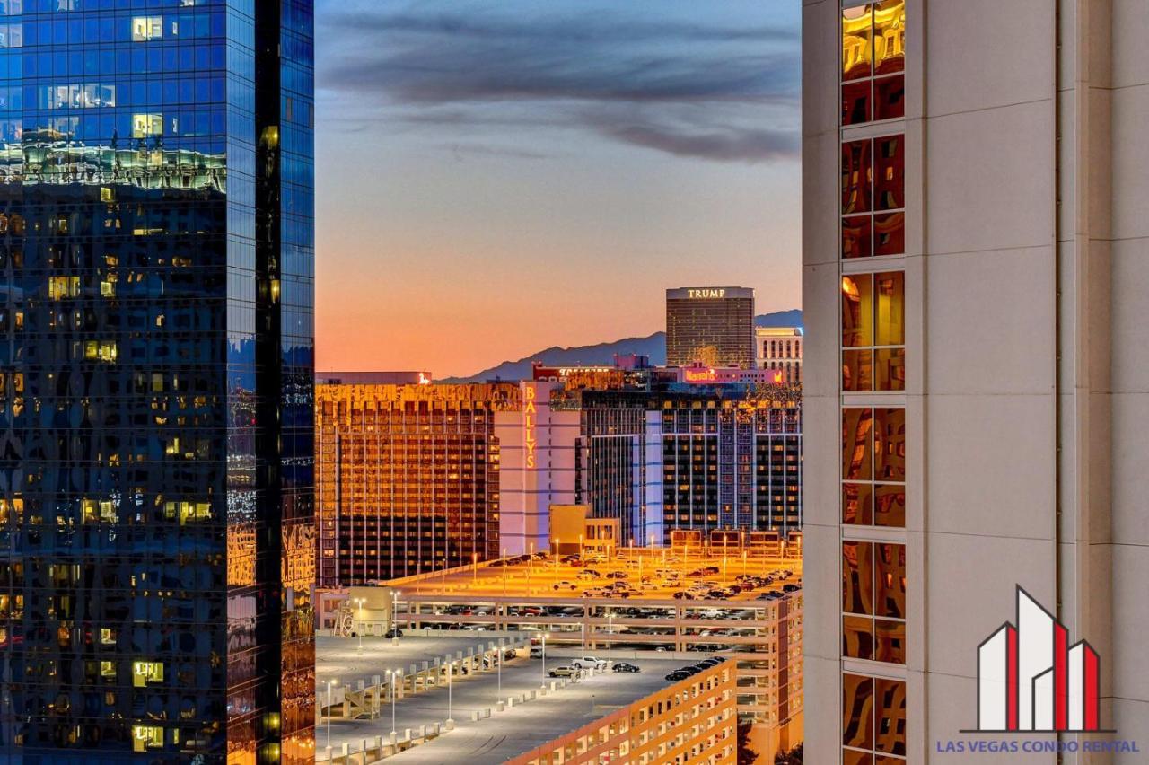 Mgm Signature-22-707 F1 Track & Strip View Balcony Las Vegas Exterior photo