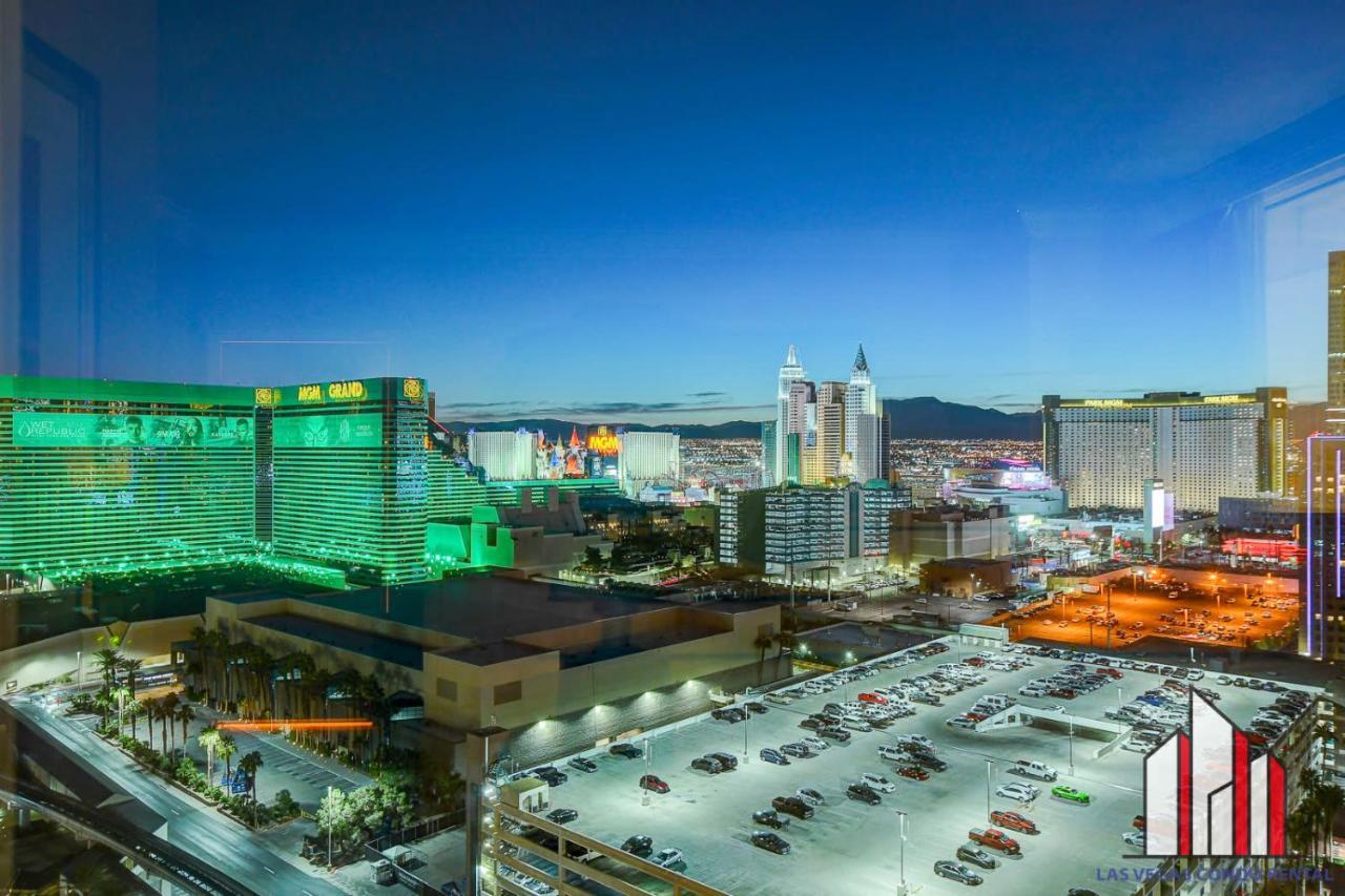 Mgm Signature-22-707 F1 Track & Strip View Balcony Las Vegas Exterior photo