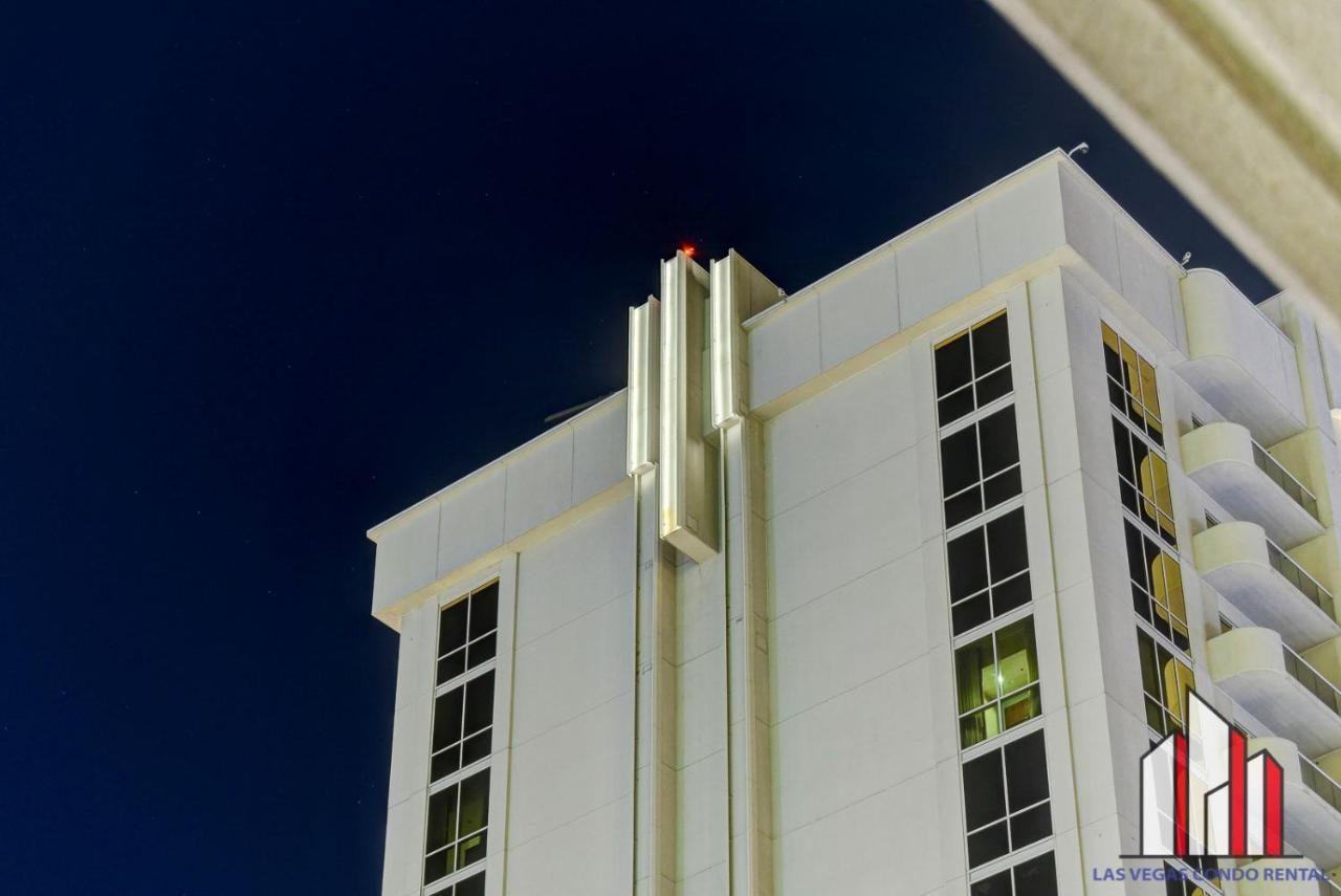 Mgm Signature-22-707 F1 Track & Strip View Balcony Las Vegas Exterior photo
